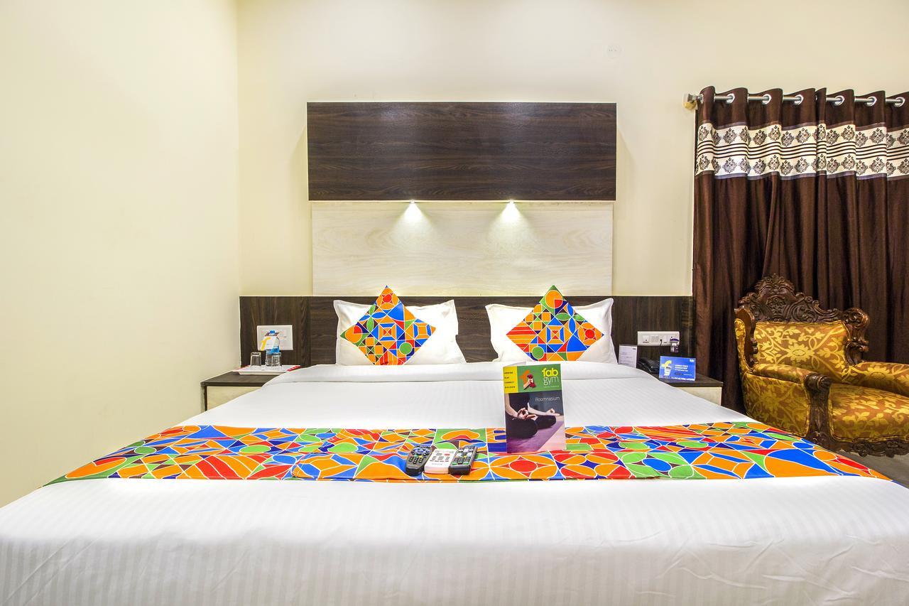 Fabhotel Crown Suites - Nr Sony Signals Bangalore Eksteriør billede