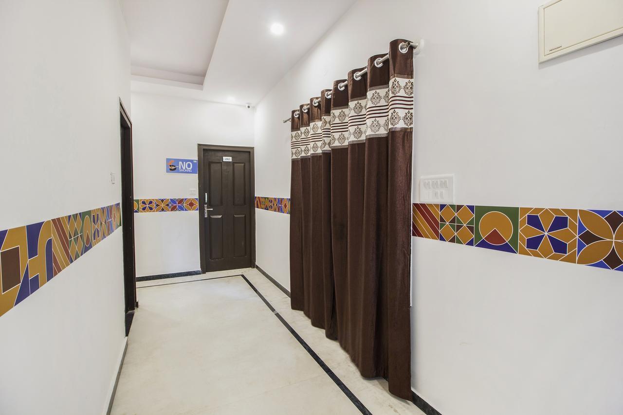 Fabhotel Crown Suites - Nr Sony Signals Bangalore Eksteriør billede