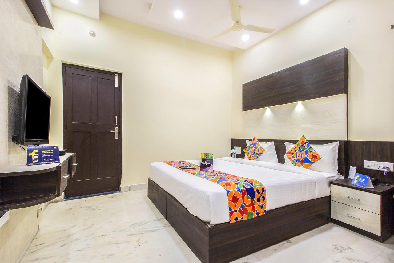 Fabhotel Crown Suites - Nr Sony Signals Bangalore Eksteriør billede