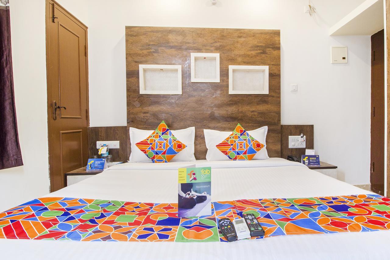 Fabhotel Crown Suites - Nr Sony Signals Bangalore Eksteriør billede