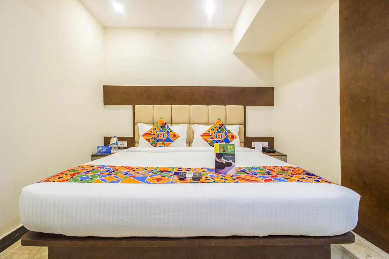 Fabhotel Crown Suites - Nr Sony Signals Bangalore Eksteriør billede